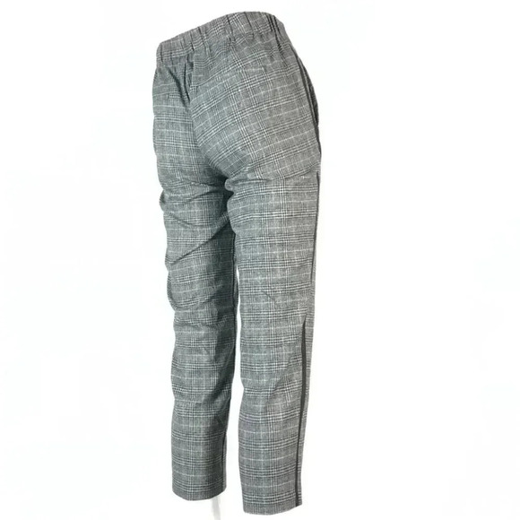 💕Old navy Capri pants plaid - Picture 3 of 12